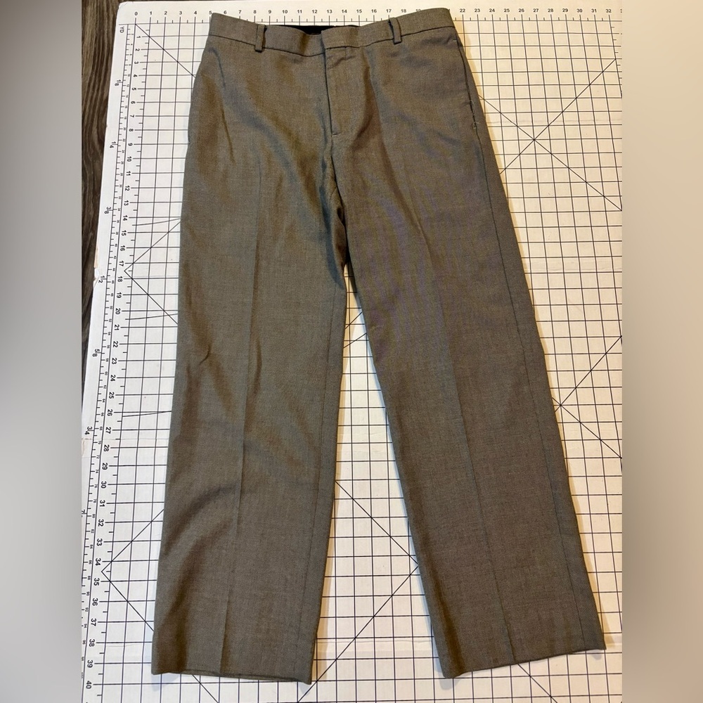 Banana Republic Men’s Size 32/30 Gray Dress Pants